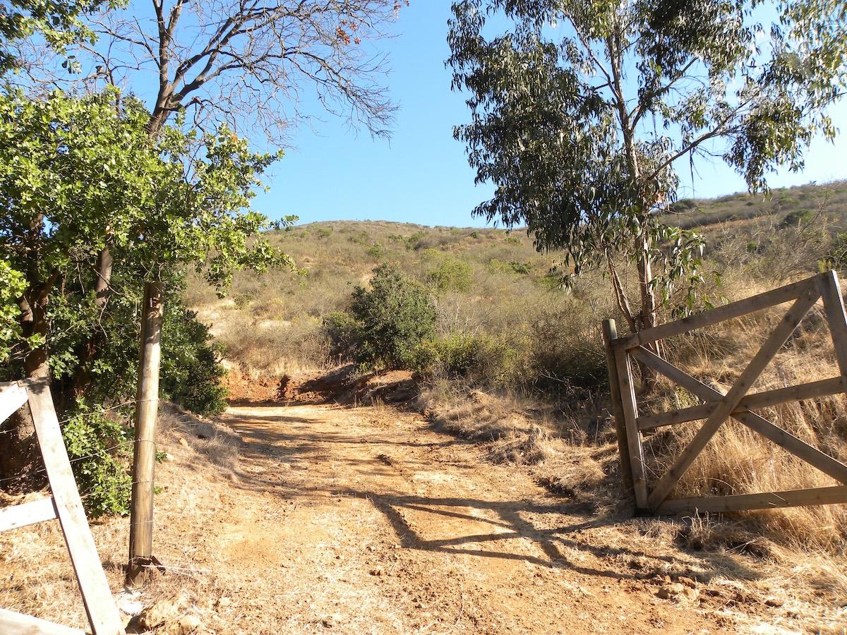 Amplio terreno Localidad Potrerillos